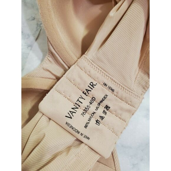 Vanity Fair Bra Size 40D Womens Beige Adjustable Strap Padded Wired Intimate - Picture 4 of 4